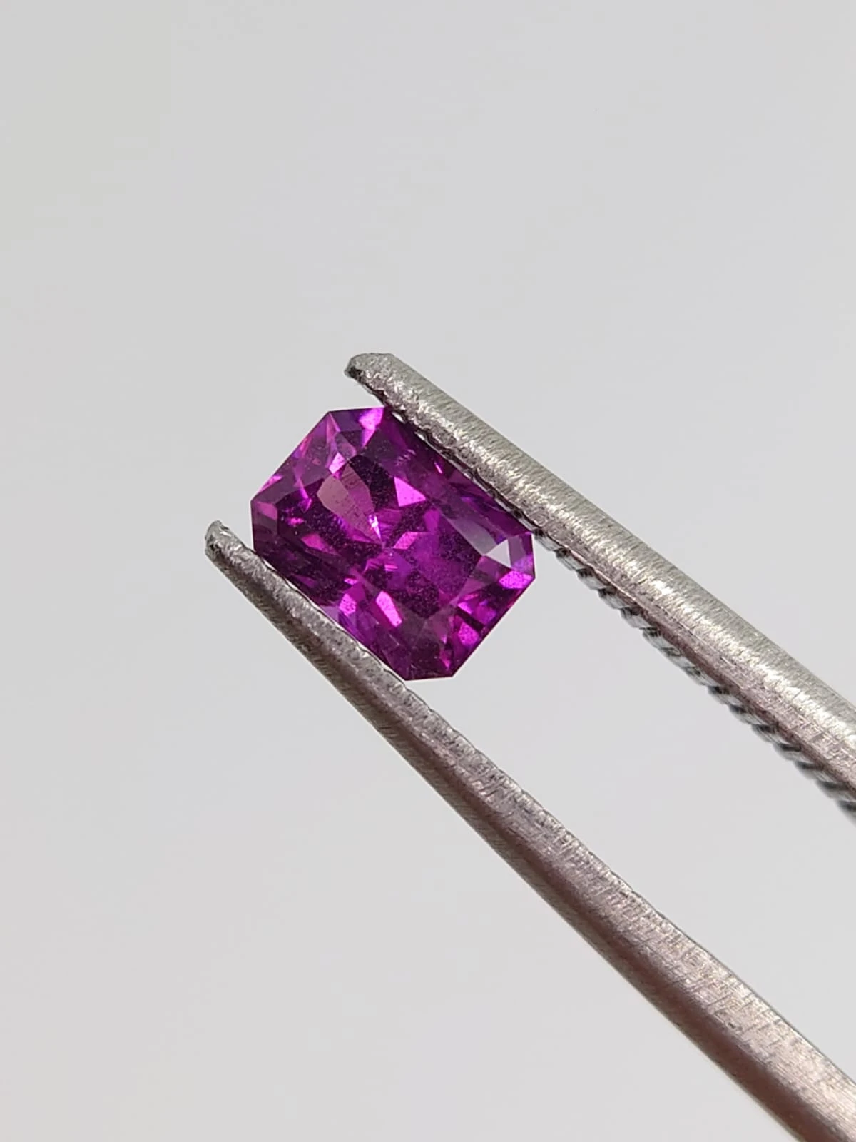 0.57ct Natural Purple Rhodolite Garnet From Mozambique — view 4